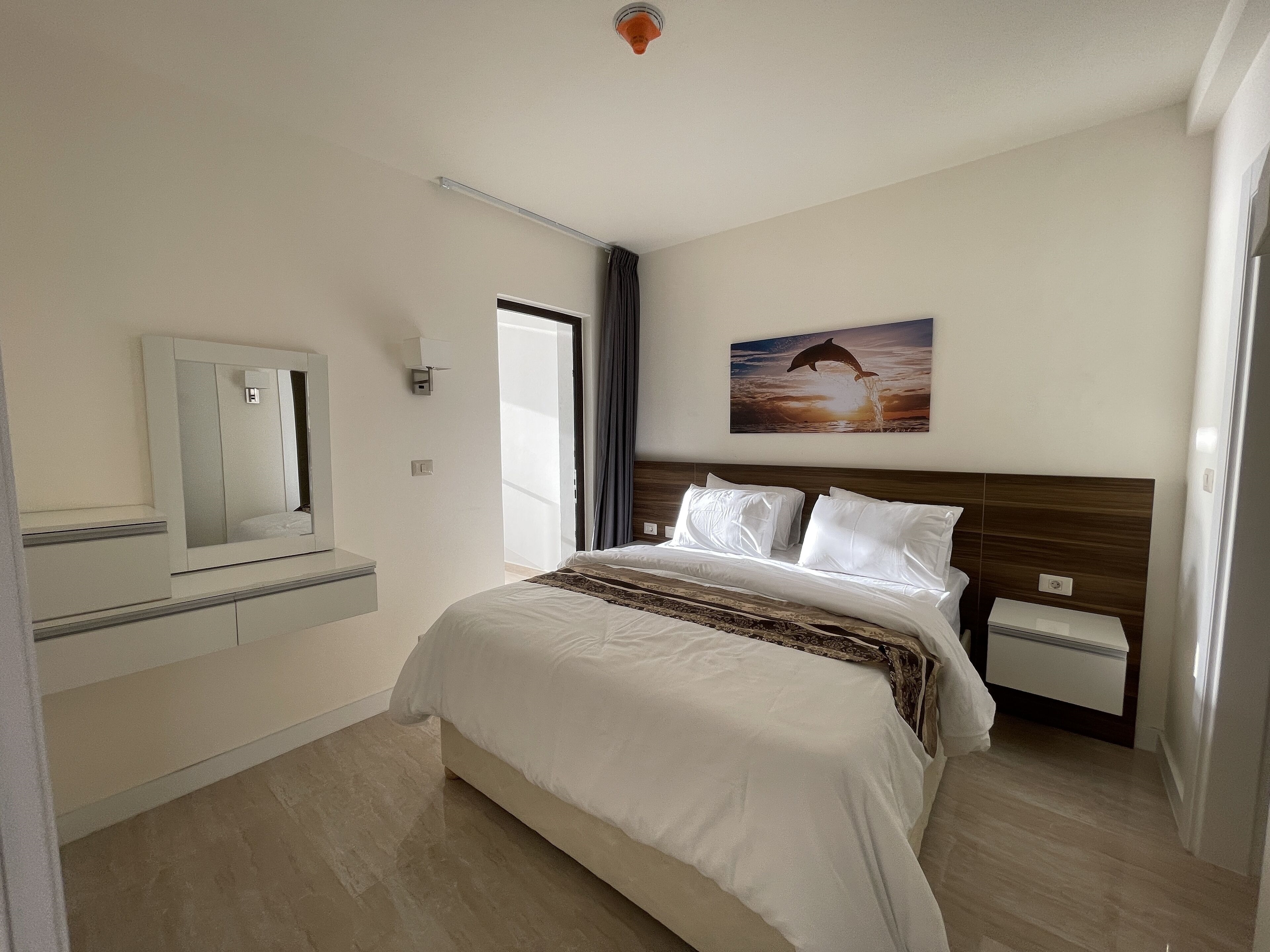 Porto & Almira Beach