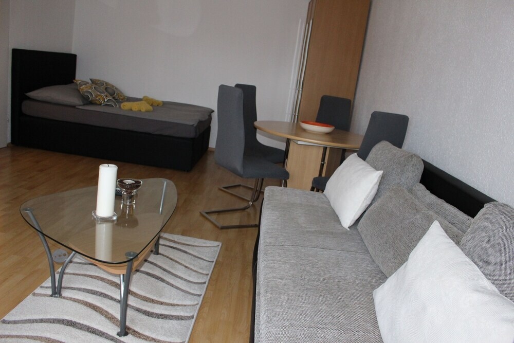 ZV-Scholtz Burghausen, Haydnstr.11 AP-3