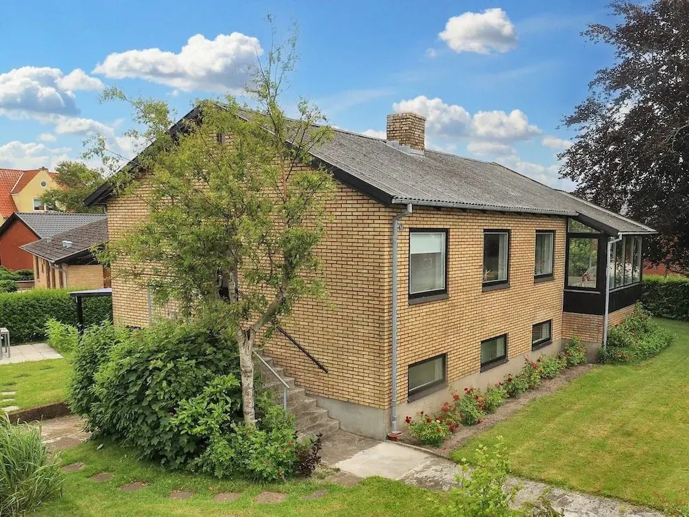 6 Person Holiday Home In Strandby