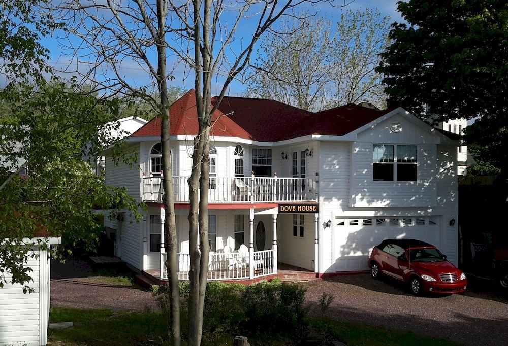 Dove House Bed & Breakfast
