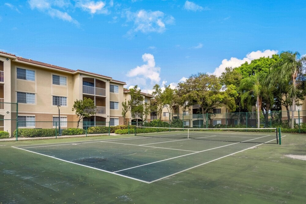 The Cove At Boynton Beach