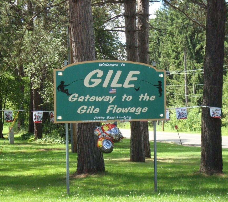 Gile Lake Getaway