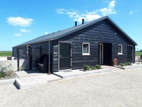 Vertoeven Bij Verhoeven