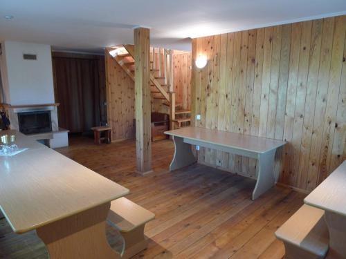 Brīvdienu Māja Lejas