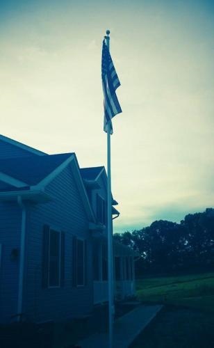 Bender's Bed And Breakfast On The Rise