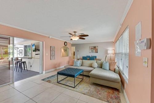 Home Wpool By Pmi Op Canal