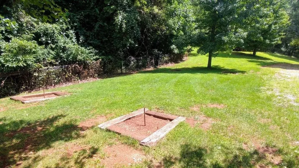 Cainey_Hollow_Log_Cabin