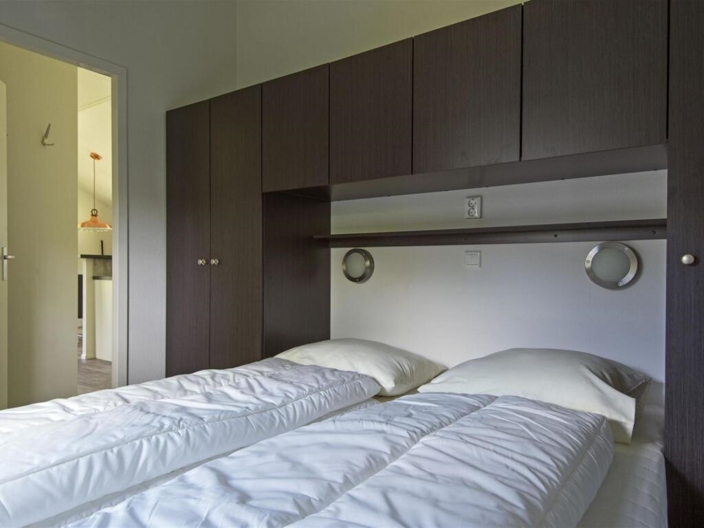 Cozy Lodge With A Dishwasher In The Achterhoek