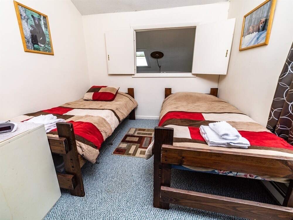 Private 3 Bedroom Home In The Woods Of The White Mountains! Walk To Recreation Center - Df88e