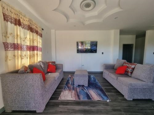 Diamond Cut Villa & Suites