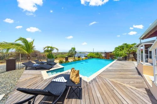 Hidden Hill Condos Aruba