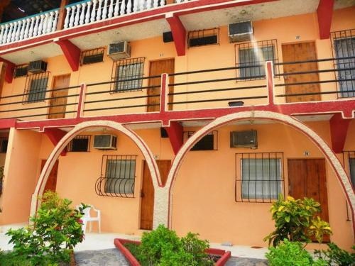 Hotel Torola Bay View