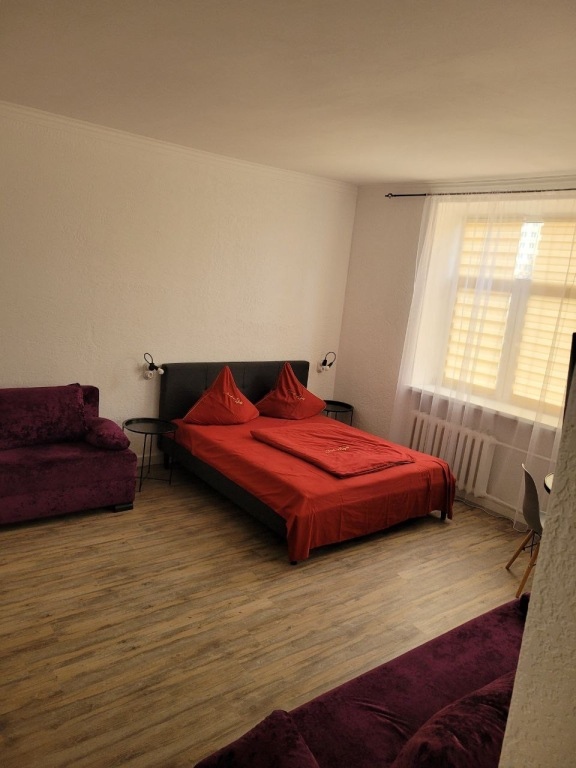 Na Ostrovskogo Apartments