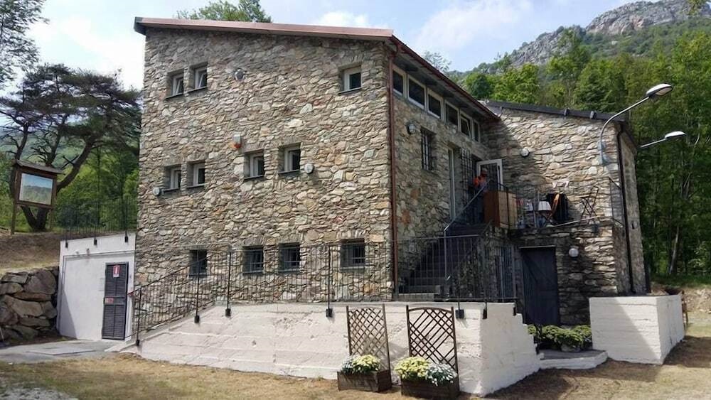 Rifugio Escursionistico Cascina Porro
