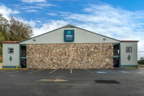 Clarion Pointe Kimball