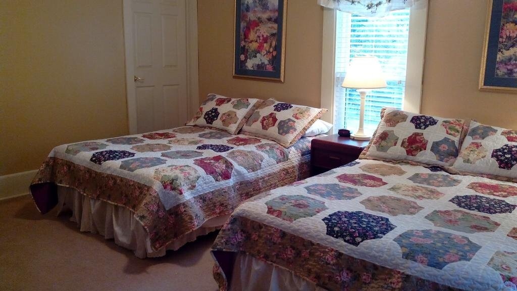 The Honking Goose Inn