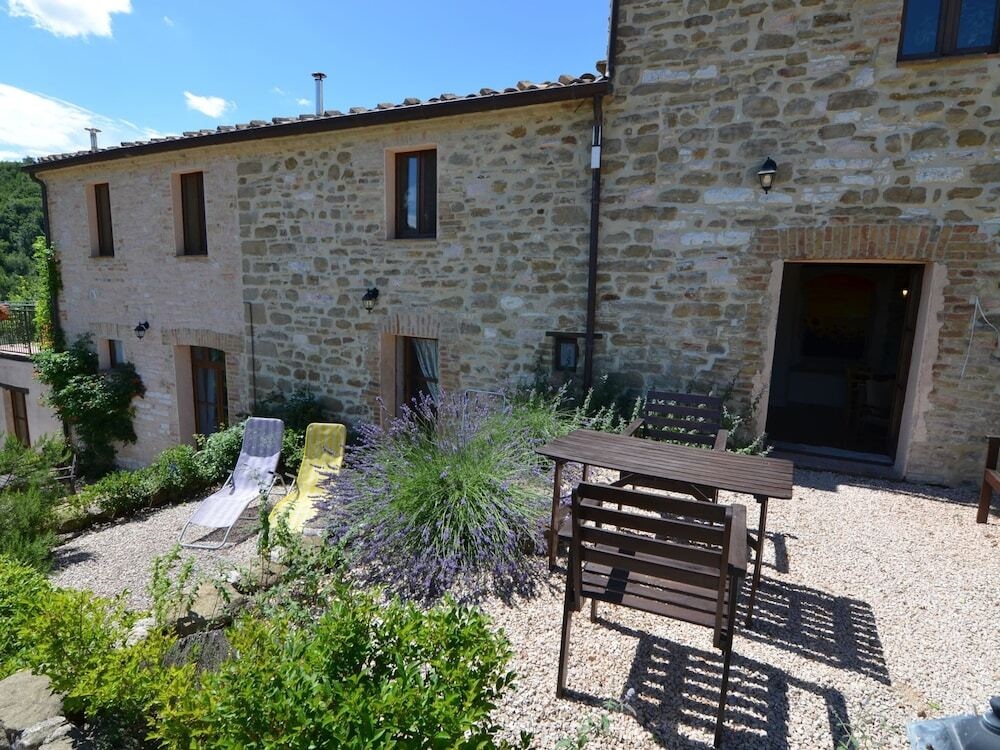 Belvilla by OYO Sole e Luna