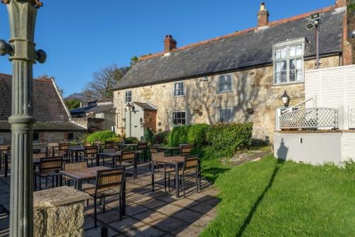 The Buddle Inn