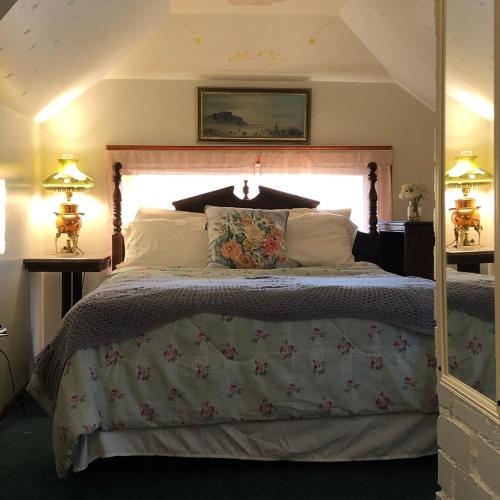 Franklin St Station Bed & Breakfast