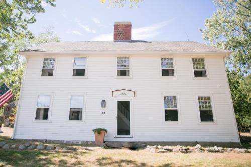 Cedar Hill Farm B & B