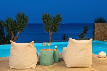 Amada Colossos Luxury Villas