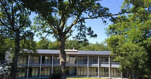 Breizh Ecolodge Hotel Le Kereden