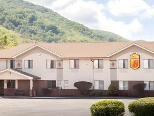 Super 8 by Wyndham Norton VA