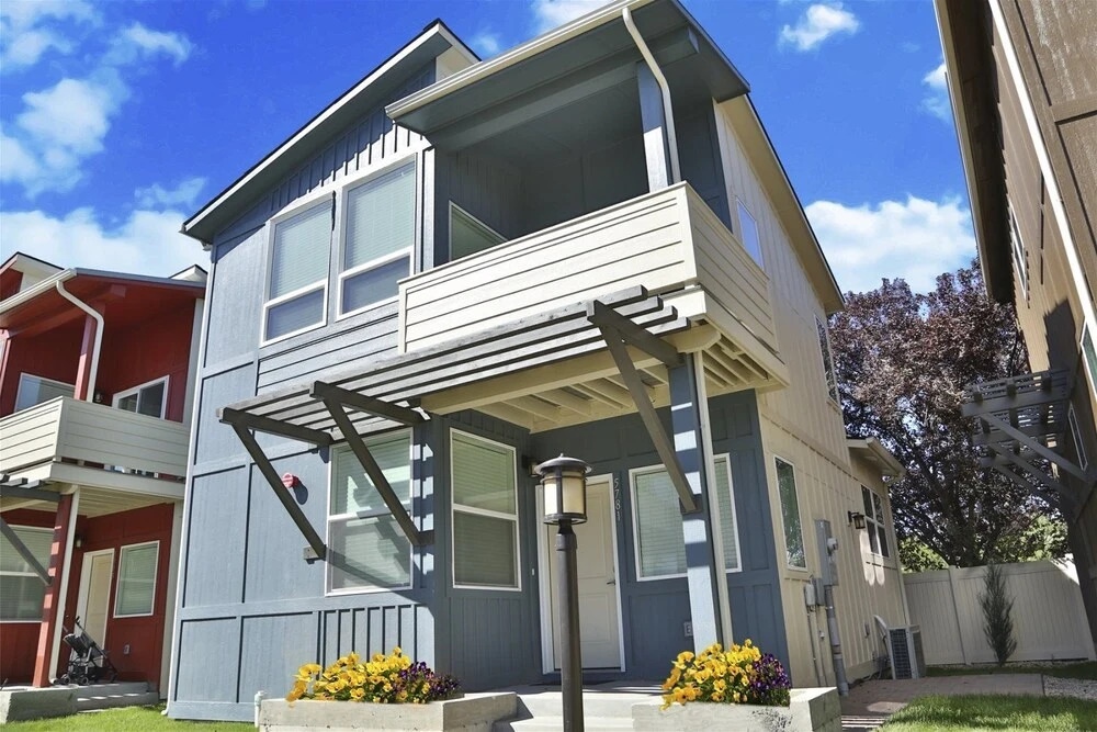 Enjoy Pocket Community Living