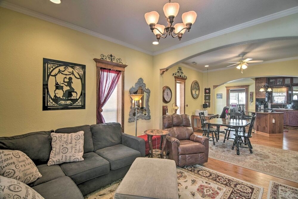 Charming Loveland Home W/ Yard, Walk To Dtwn!