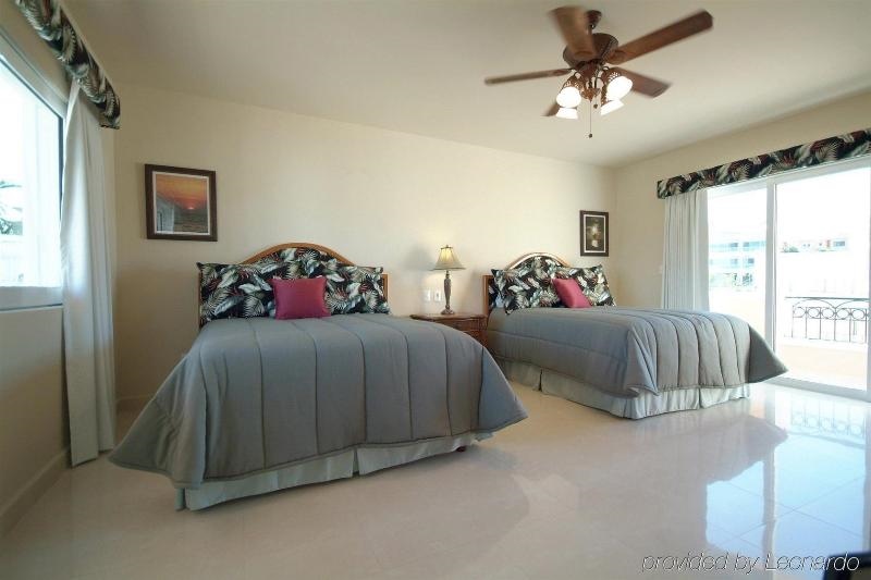 Encanto Aventuras Club