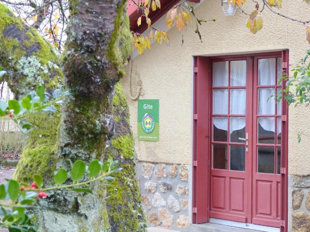 Gîte Hérisson, 3 pièces, 5 personnes - FR-1-489-15