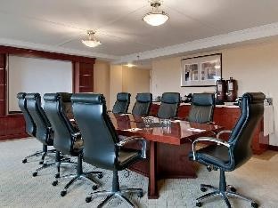 DoubleTree by Hilton Hotel Pleasanton at the Club