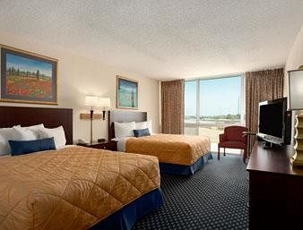 Atrium Hotel & Conference Center