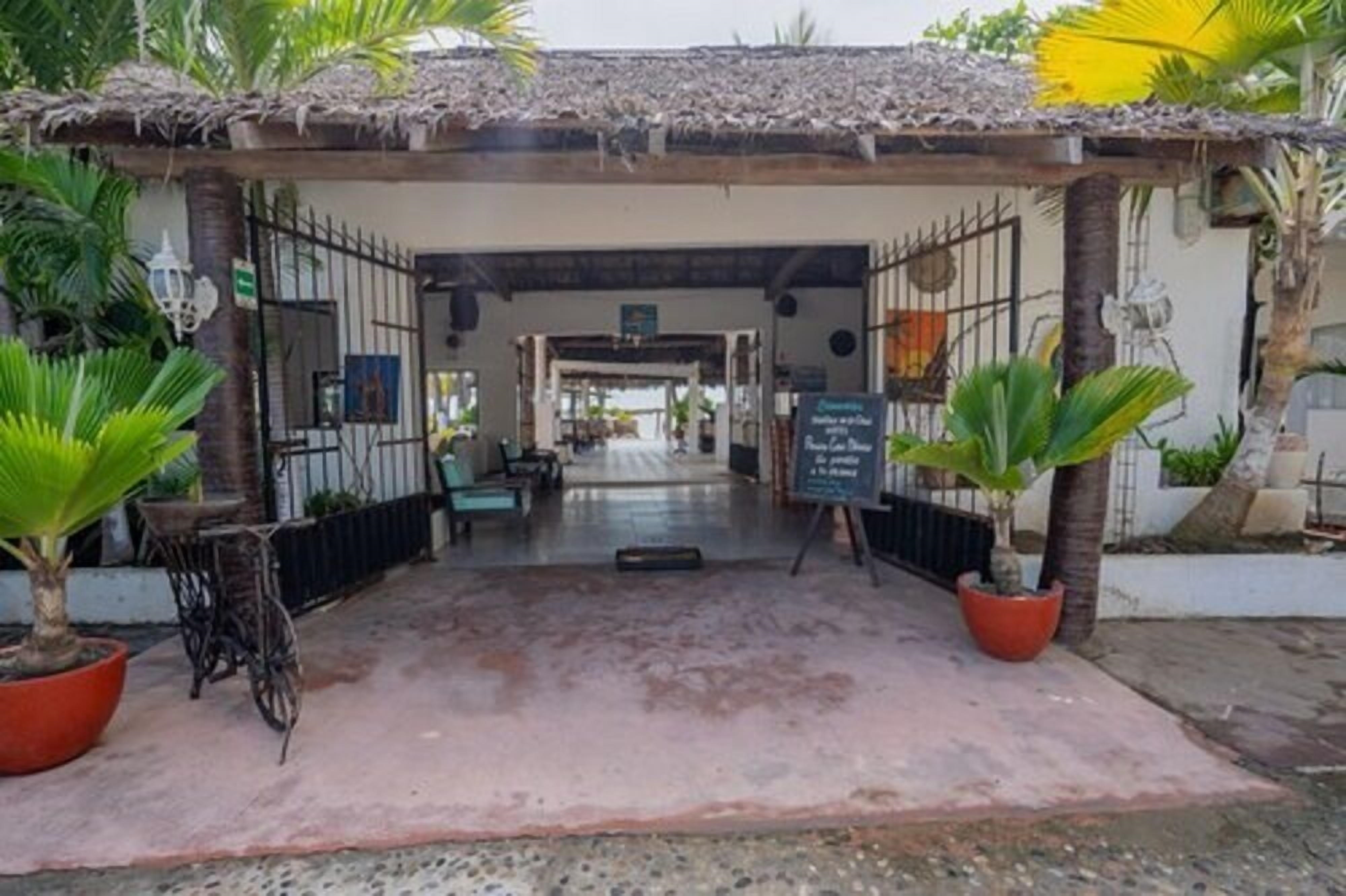Paraiso Casa Blanca