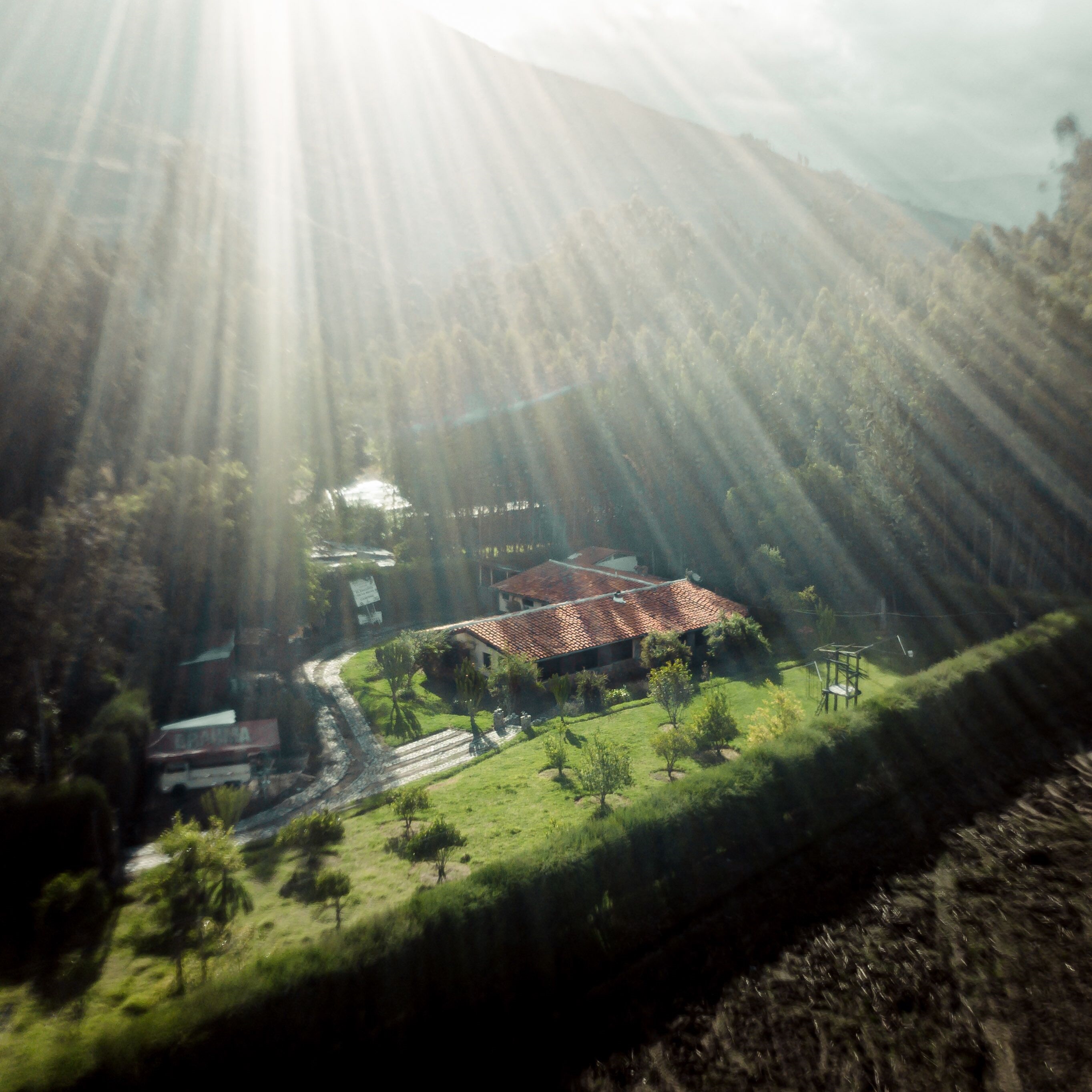 Yakumama Hostel Y Restaurant