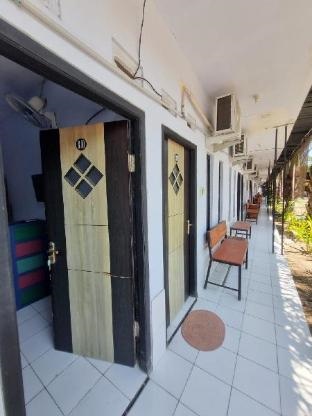 Hotel O New Asembagus 3