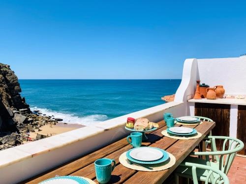 Azenhas Do Mar Beach House By Lisbon Dreams