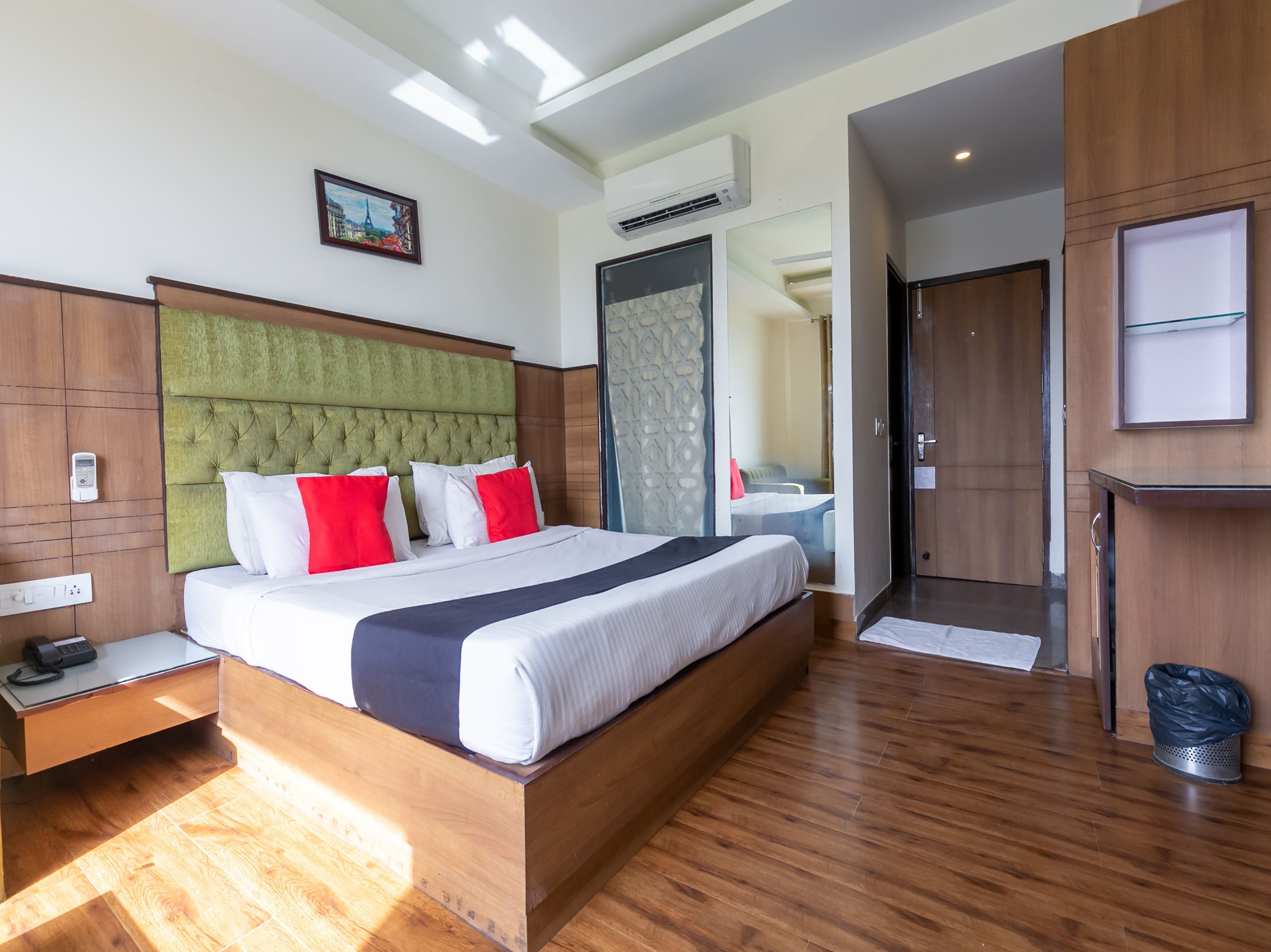 Capital O 26351 Hotel Classic Residency