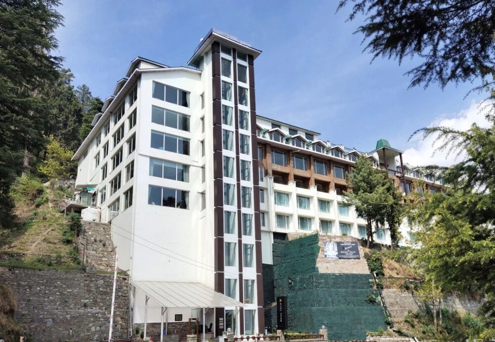 Goroomgo Royal Homestay Shimla