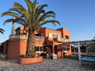La Villa Paradis Pera