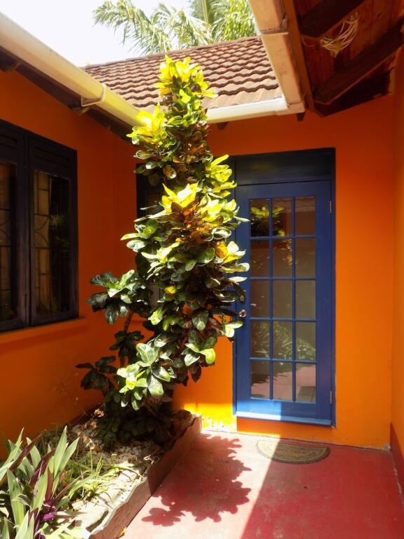 La Terrasse Inn