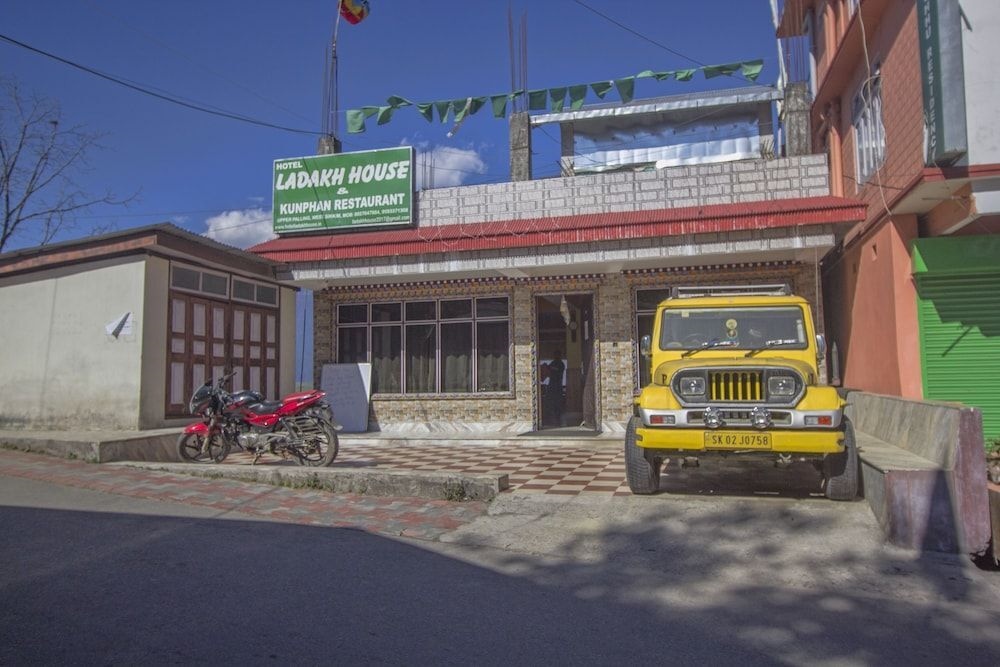 Oyo 25028 Ladakh Guest House
