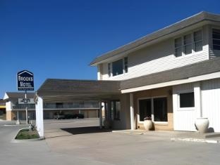 Brooks Motel