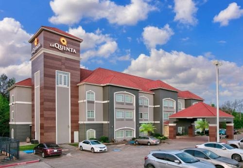 La Quinta Inn & Suites By Wyndham Palestine