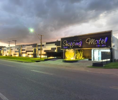 Shopping Motel