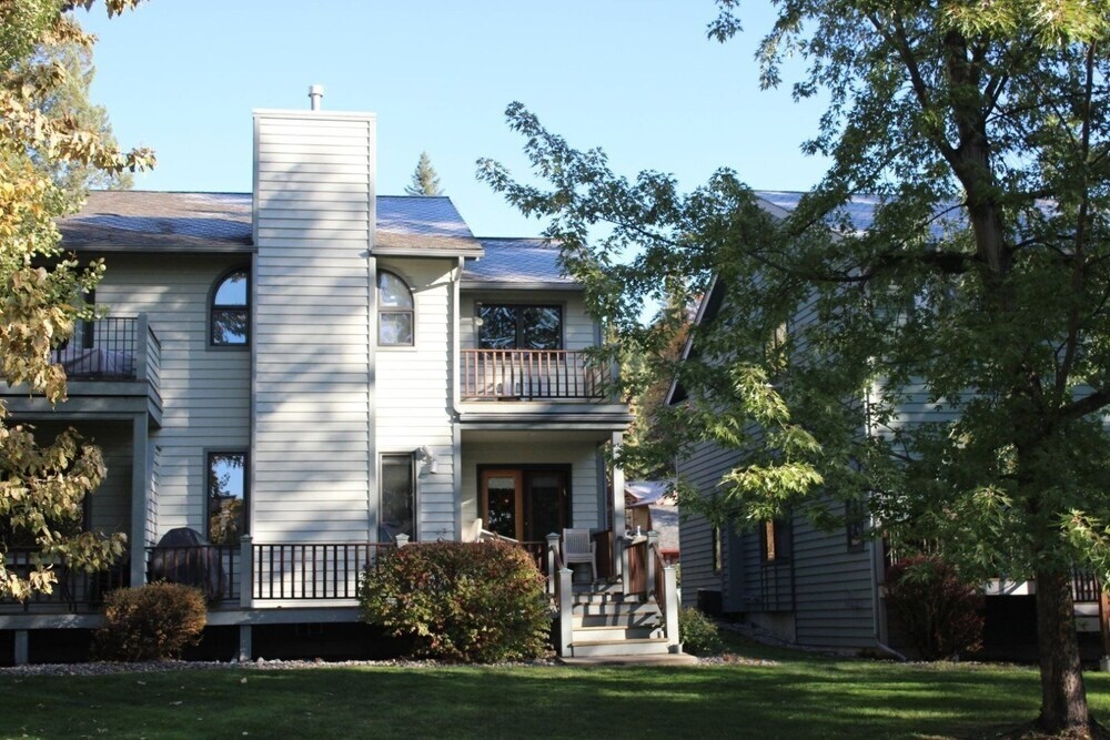 Mountain Harbor #153 3 Bedroom Condo