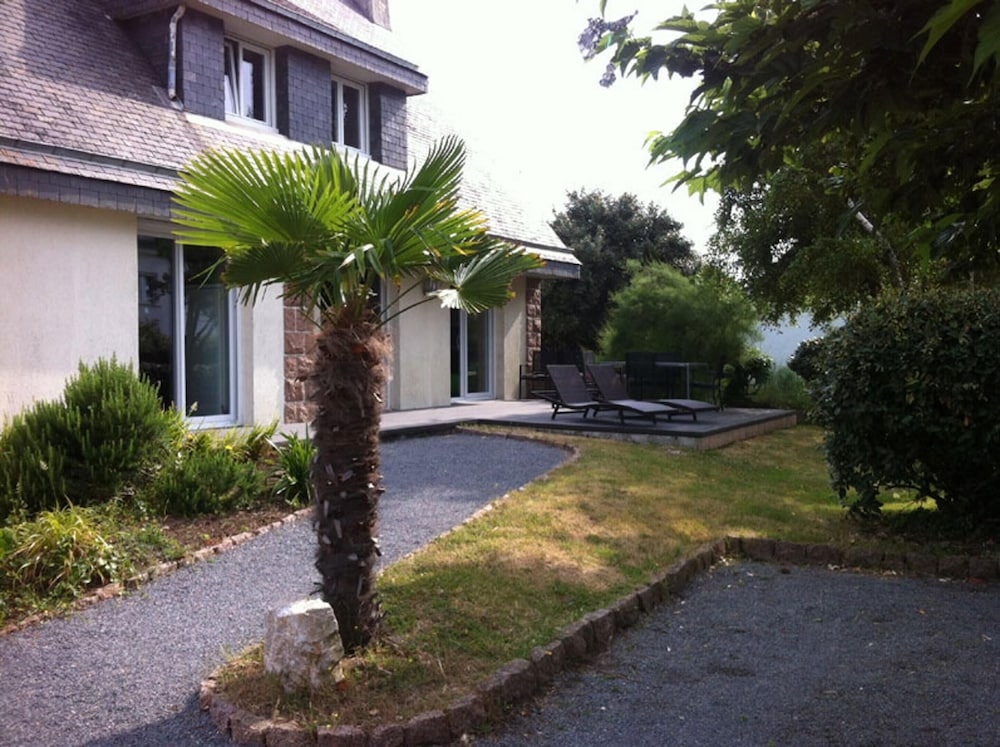 Holiday Home Allee Du Rohu