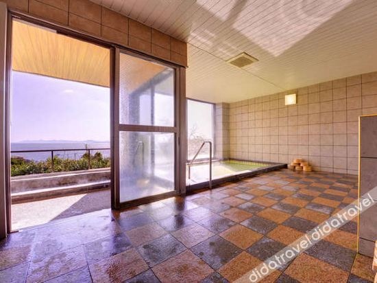 Shinojima Hilltop Villa Takamineso