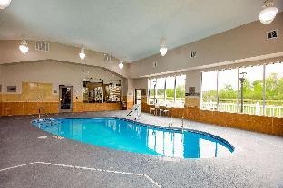 Country Inn & Suites by Radisson, Wilson, NC