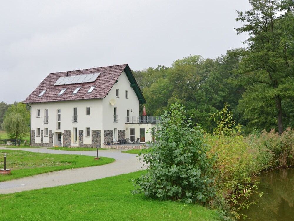 Luxury Apartment In Friedland Brandenburg With Garden